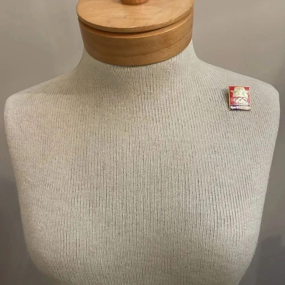 Vintage Sports Illustrated 1980 Olympic Lapel Pin Enamel Pin